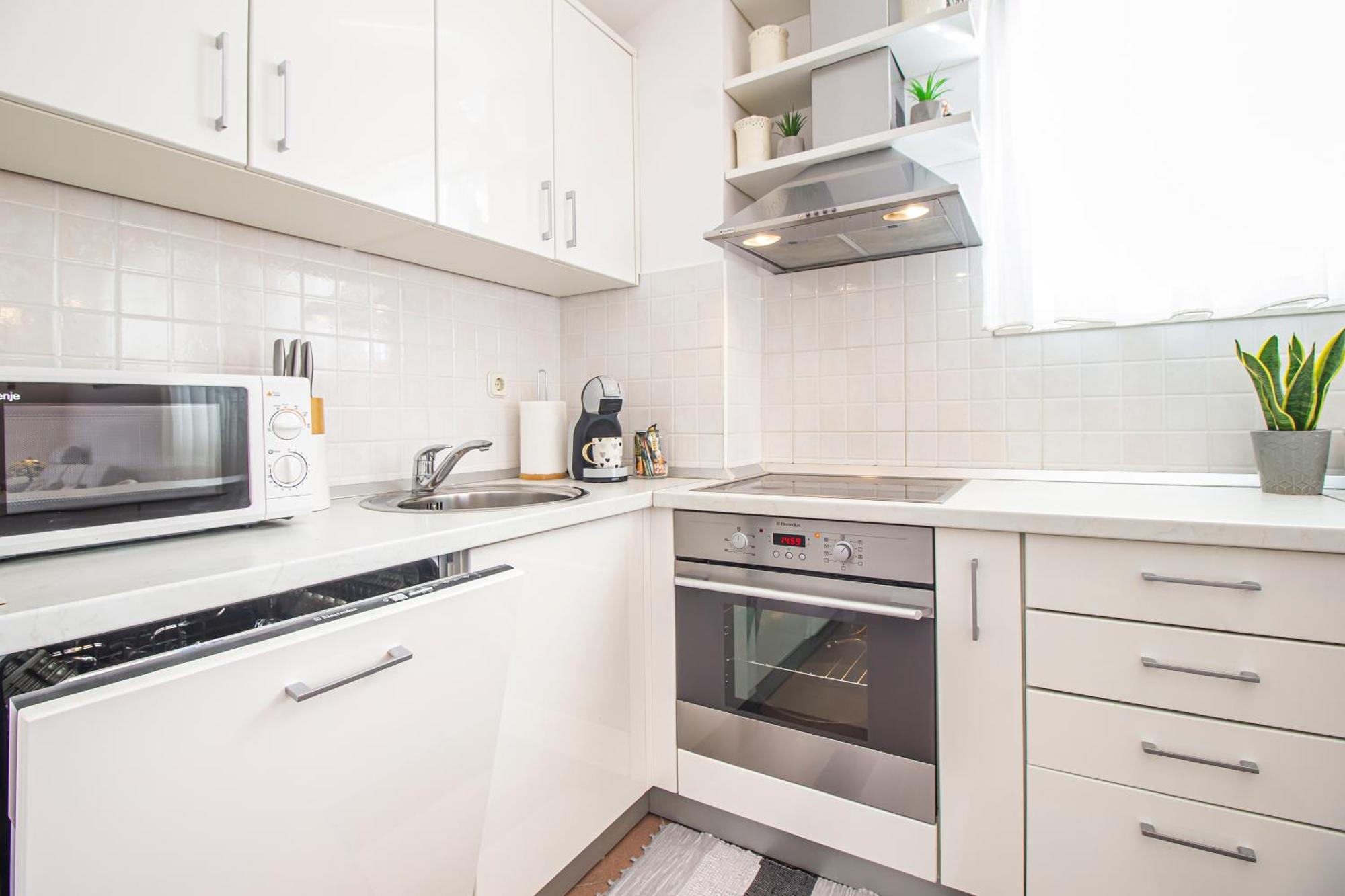 Apartment Anita With Amazing Sea View Makarska Exterior foto