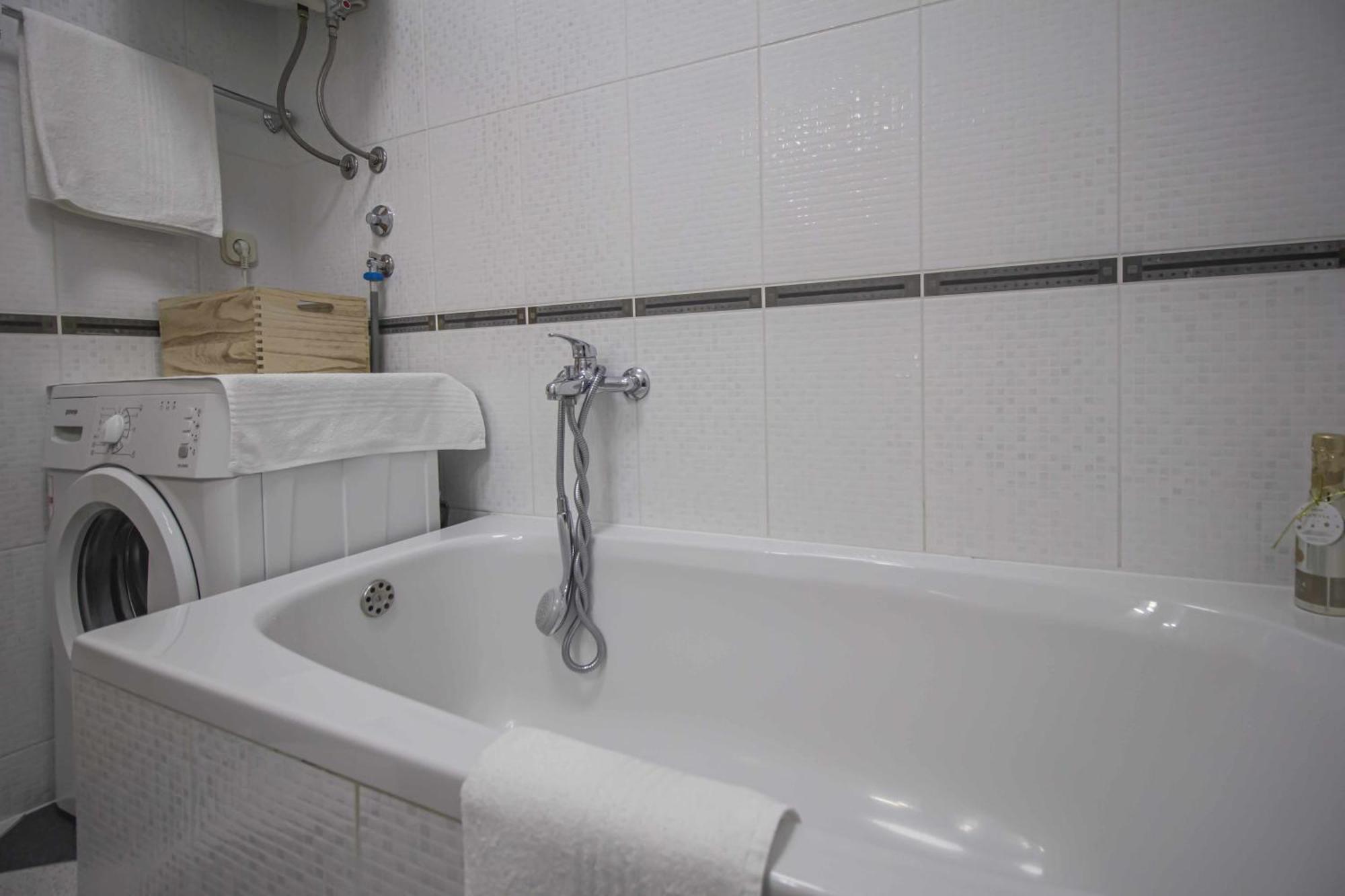 Apartment Anita With Amazing Sea View Makarska Exterior foto
